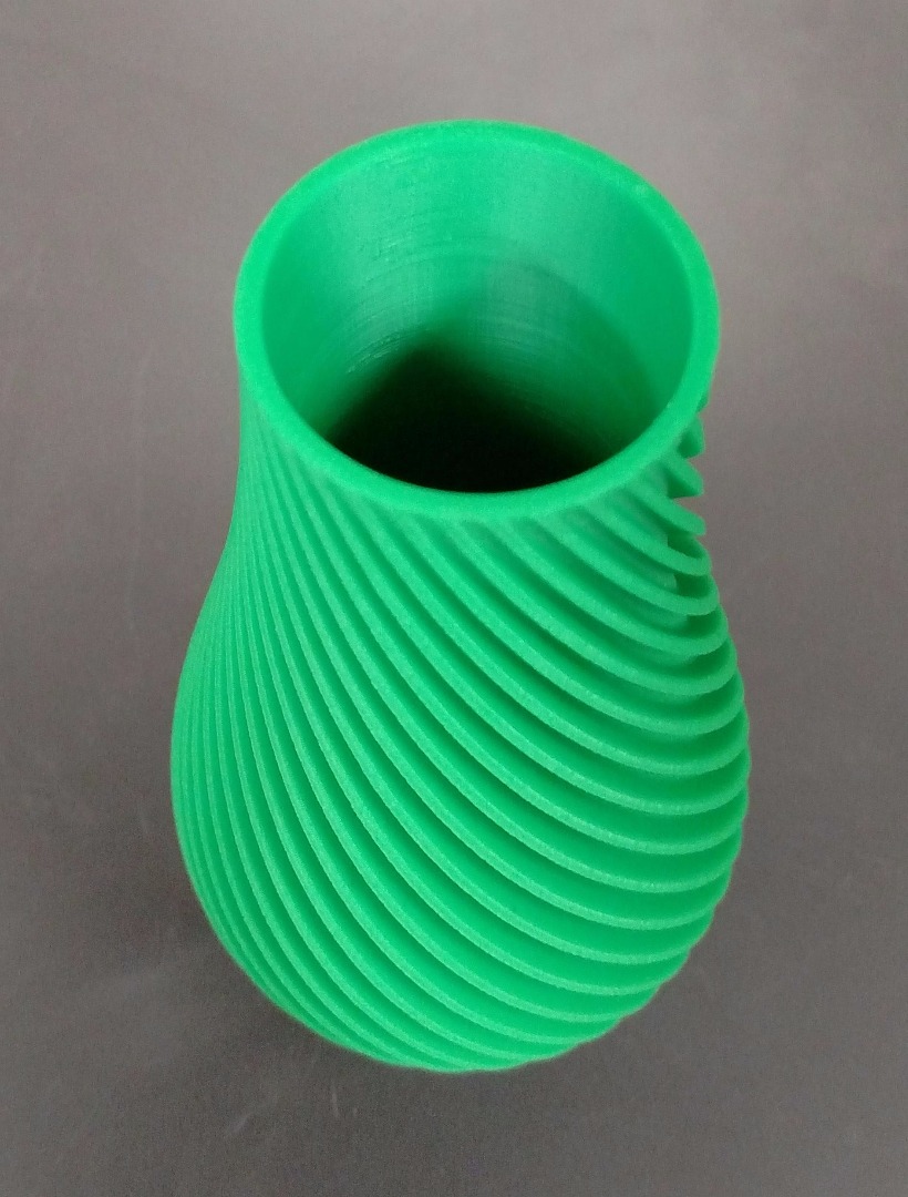 vase1.jpg