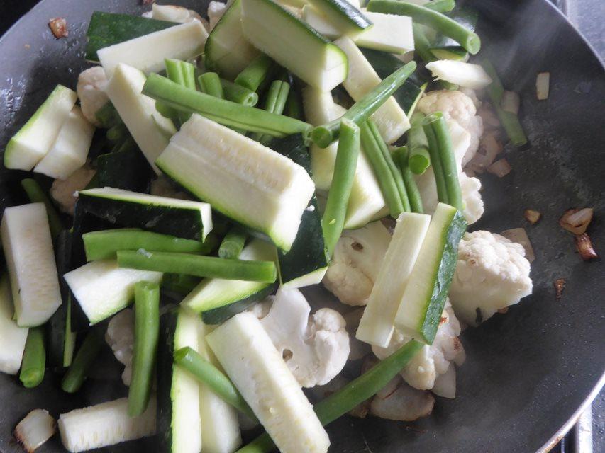 veg stew courgette.JPG