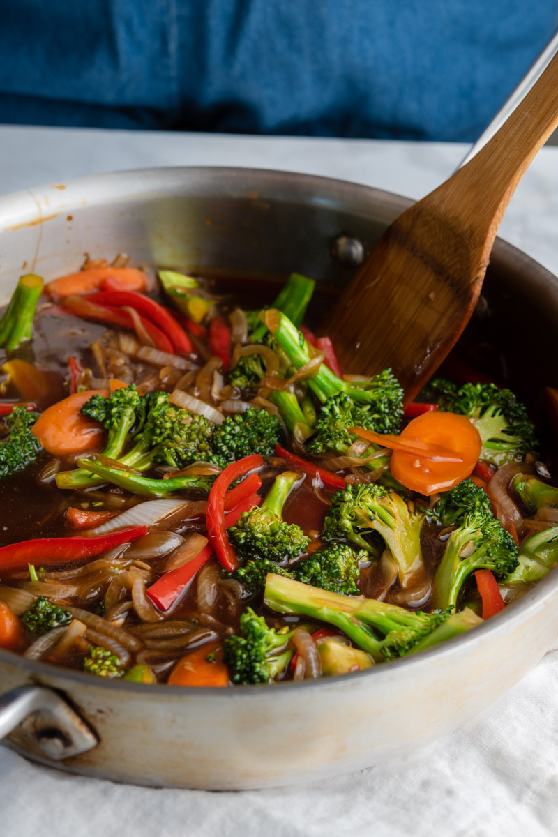 vegetable teriyaki with broccoli and bell pepper.JPG