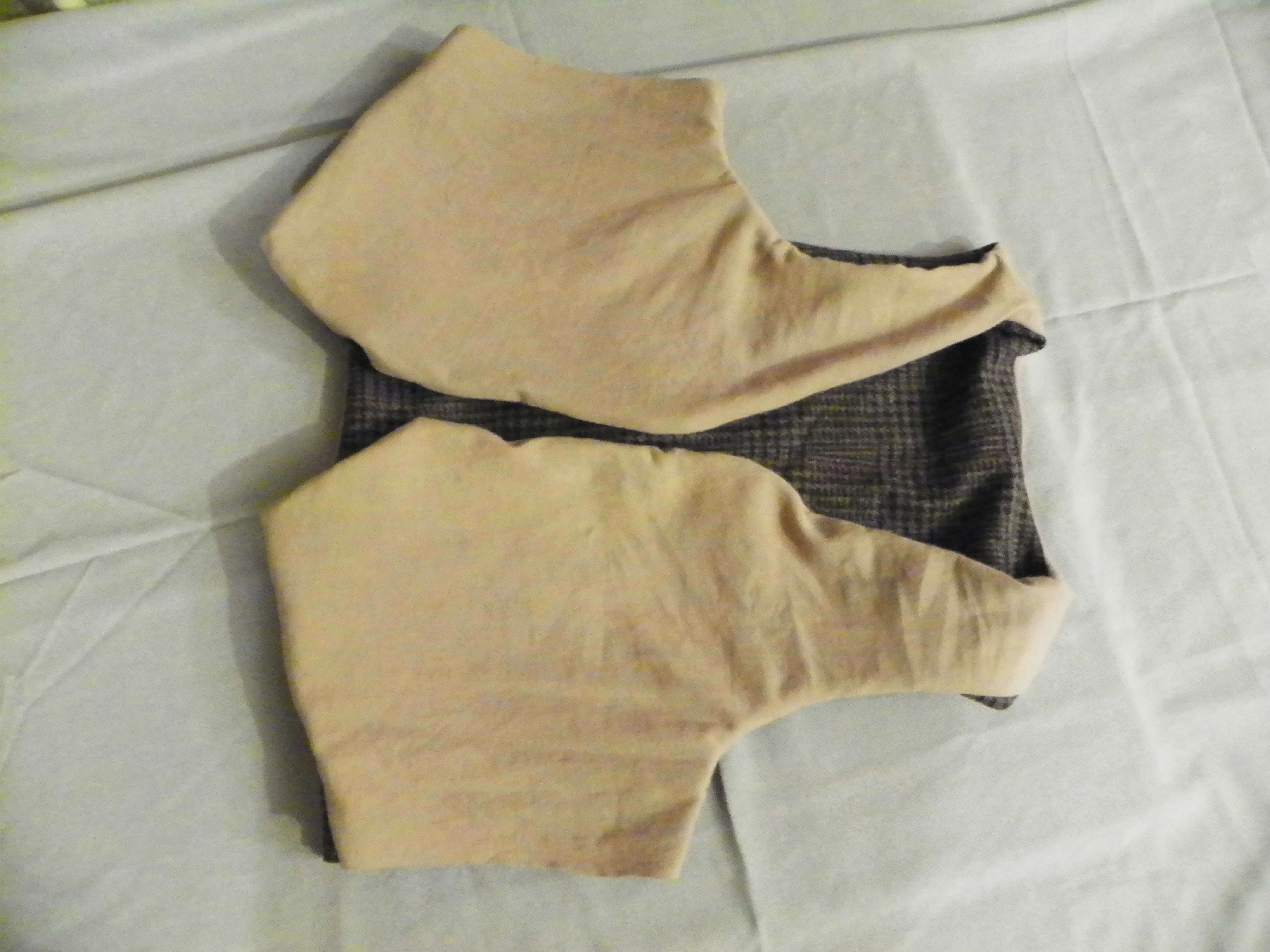 vest from jacket 035.jpg