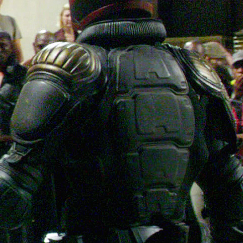 vest_dredd_back.jpg