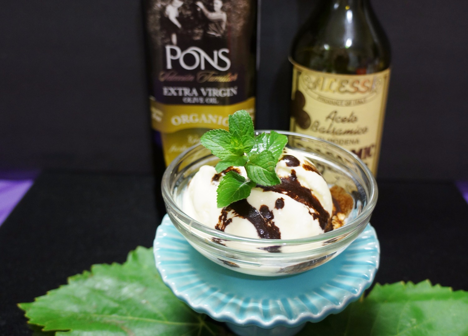 vinegar and olive oil 006.JPG