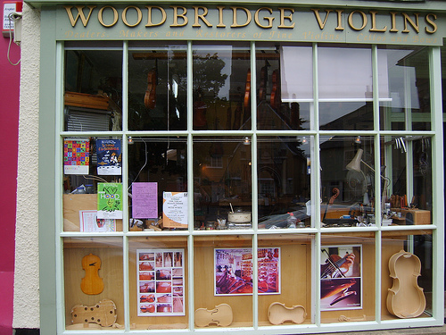 violin shop 3.jpg