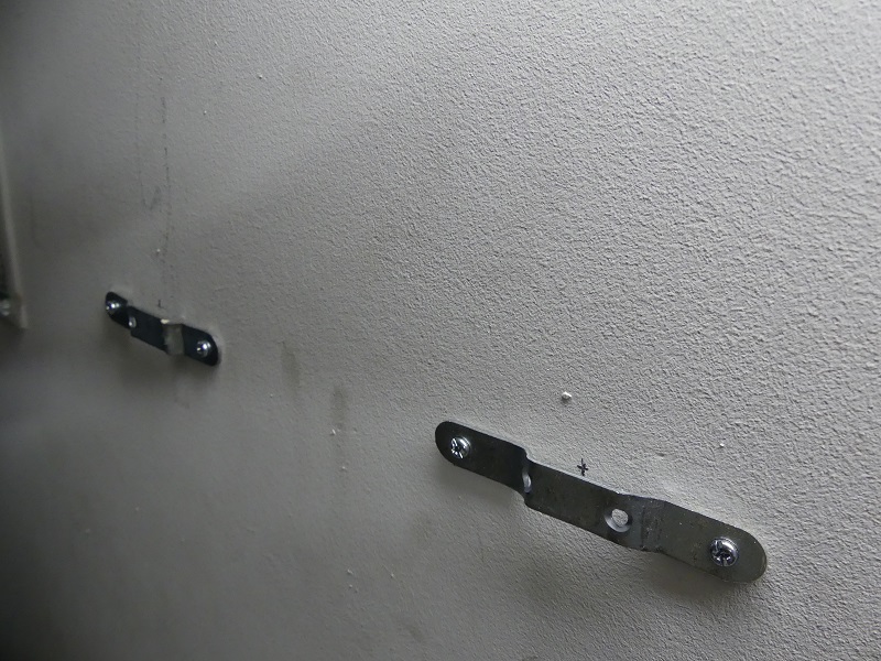 wall brackets.JPG