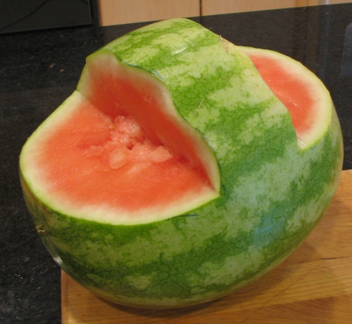 watermelon-fruit-salad-basket-instruction-4.jpg