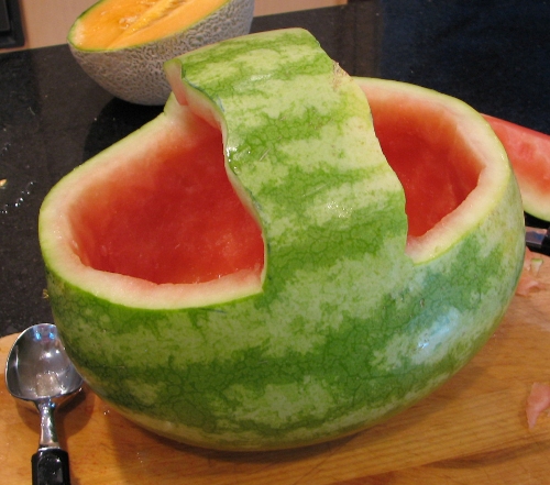 watermelon-fruit-salad-basket-instruction-8.jpg