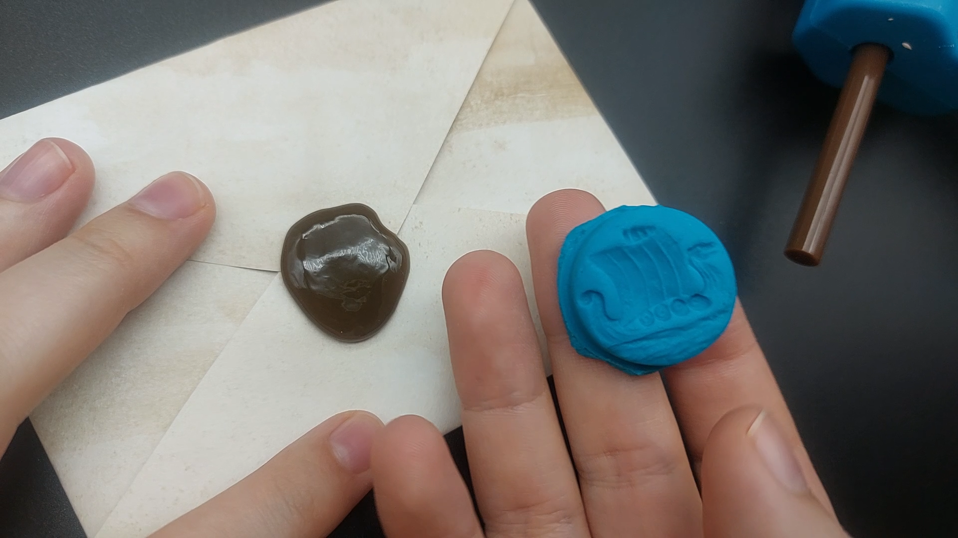 wax seals-00;05;07;04.png