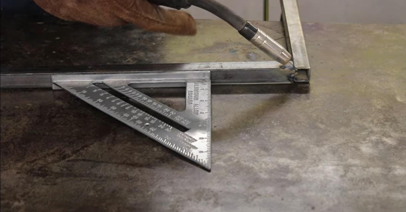 weld frame together starting with the top rectangle.jpg