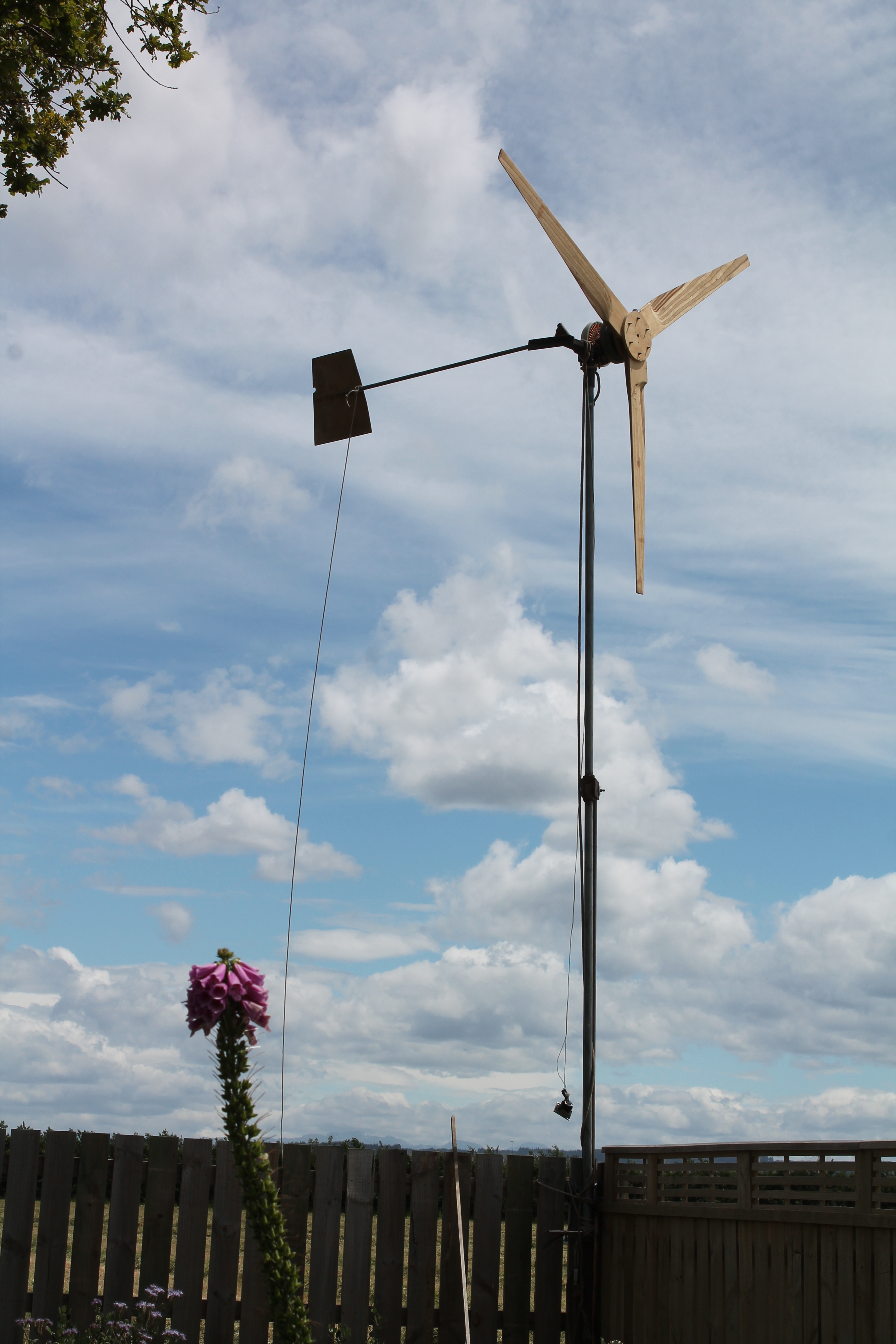 wind turbine 003.JPG