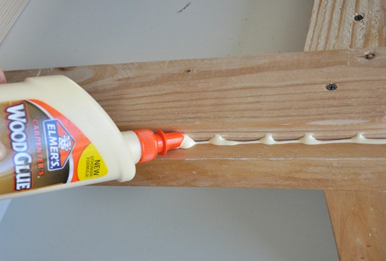 wood-glue-for-trim.jpg