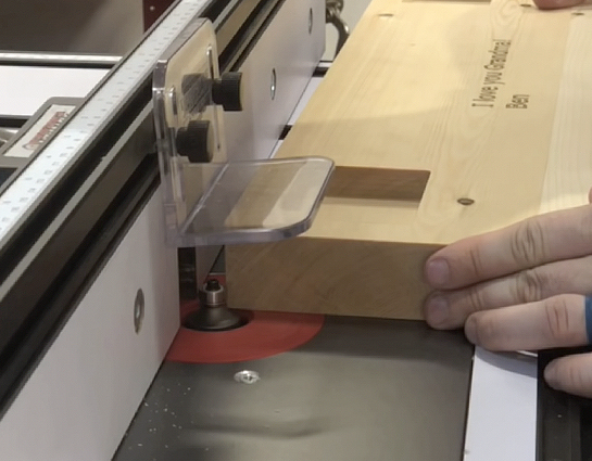 wooden-bench-router-table.jpg