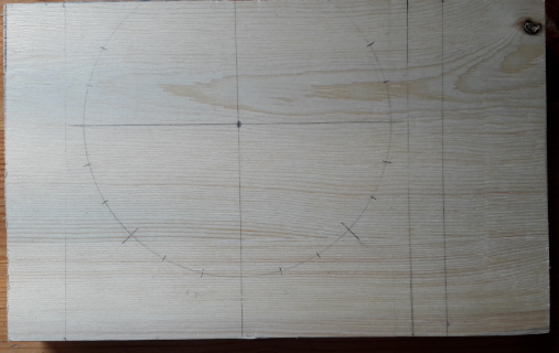 wooden_board_clock.PNG