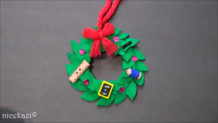 wreath011.png