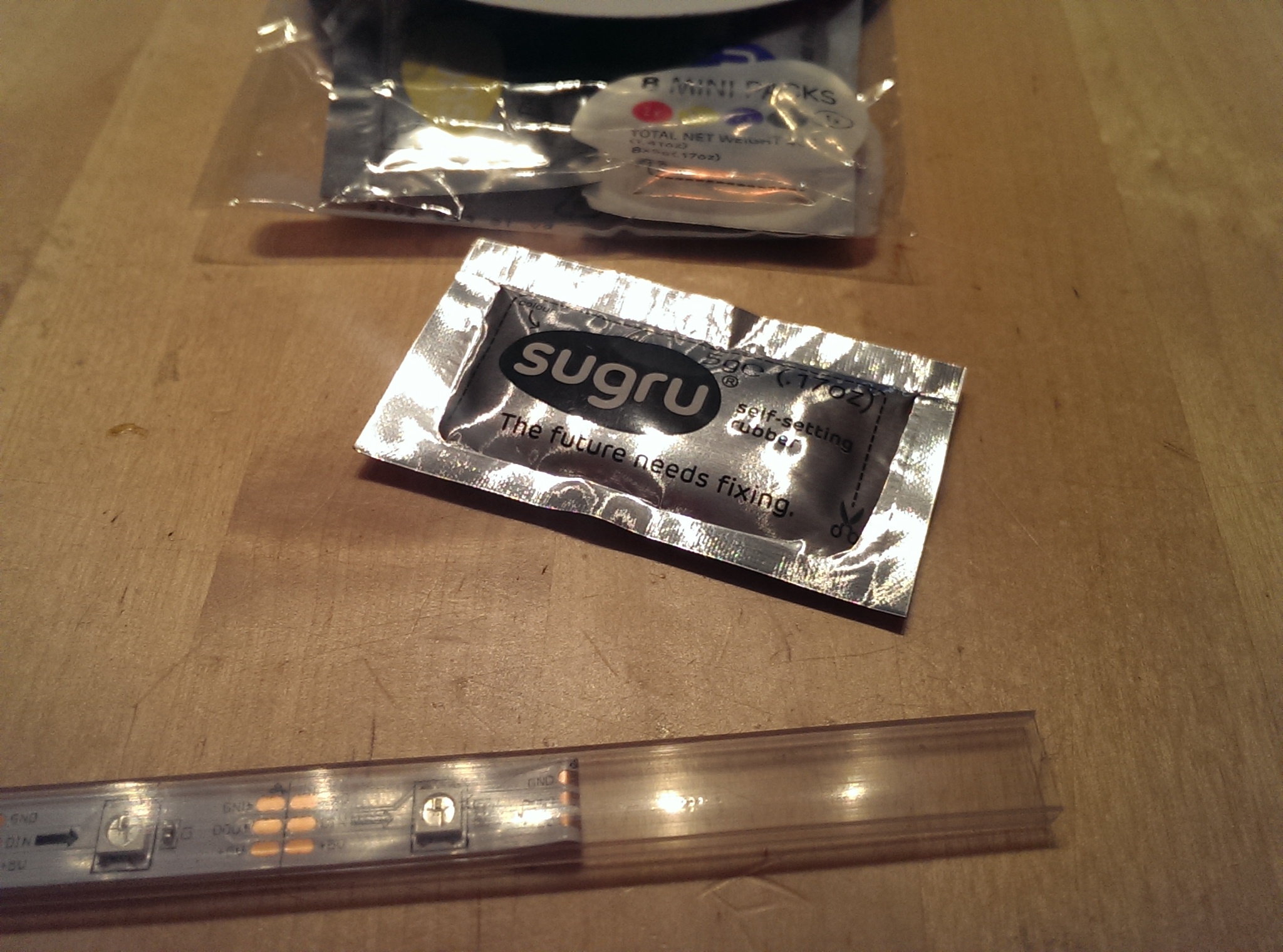 ws2812_sugru.jpg