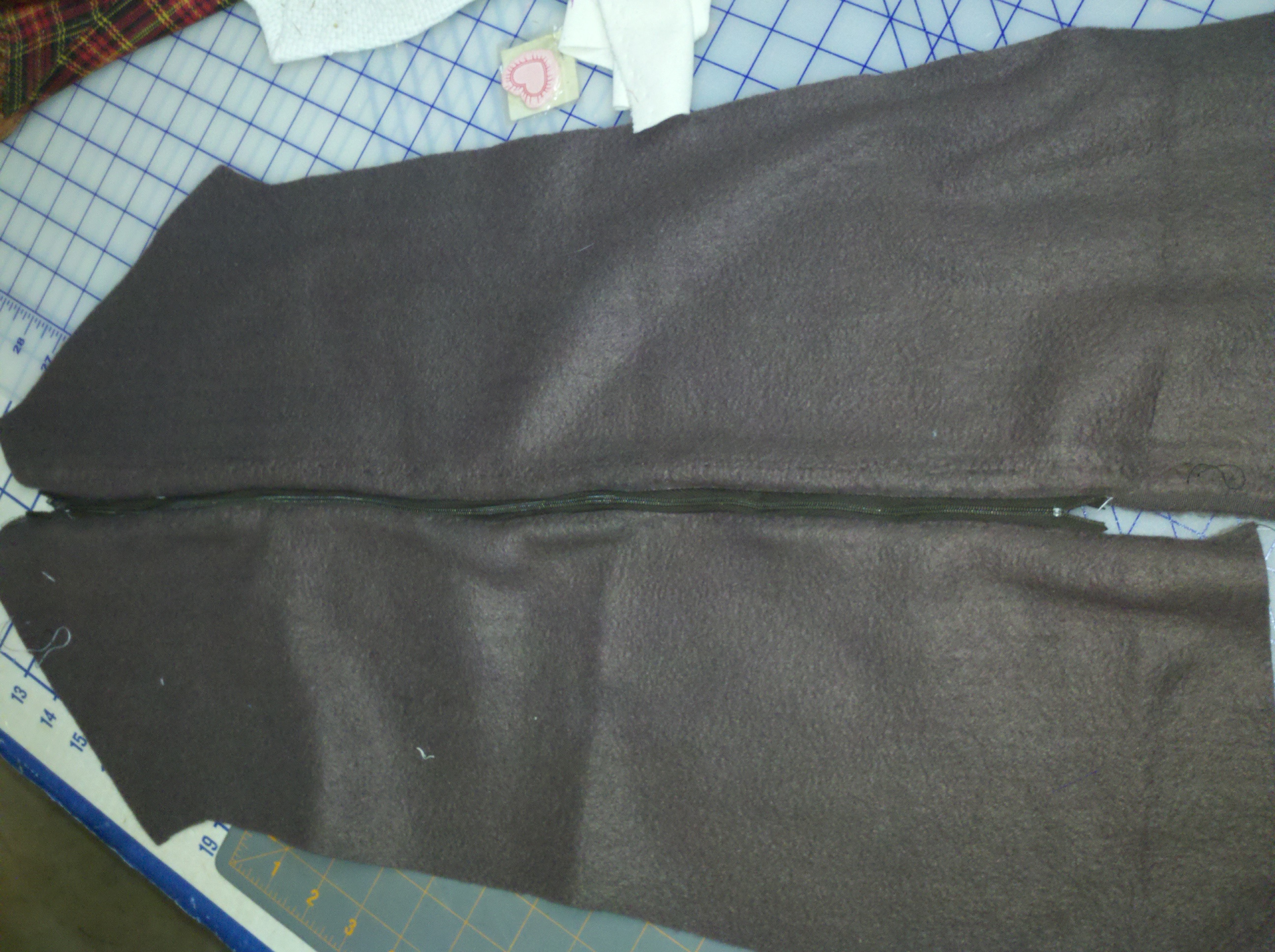 zipper sewn to front.jpg