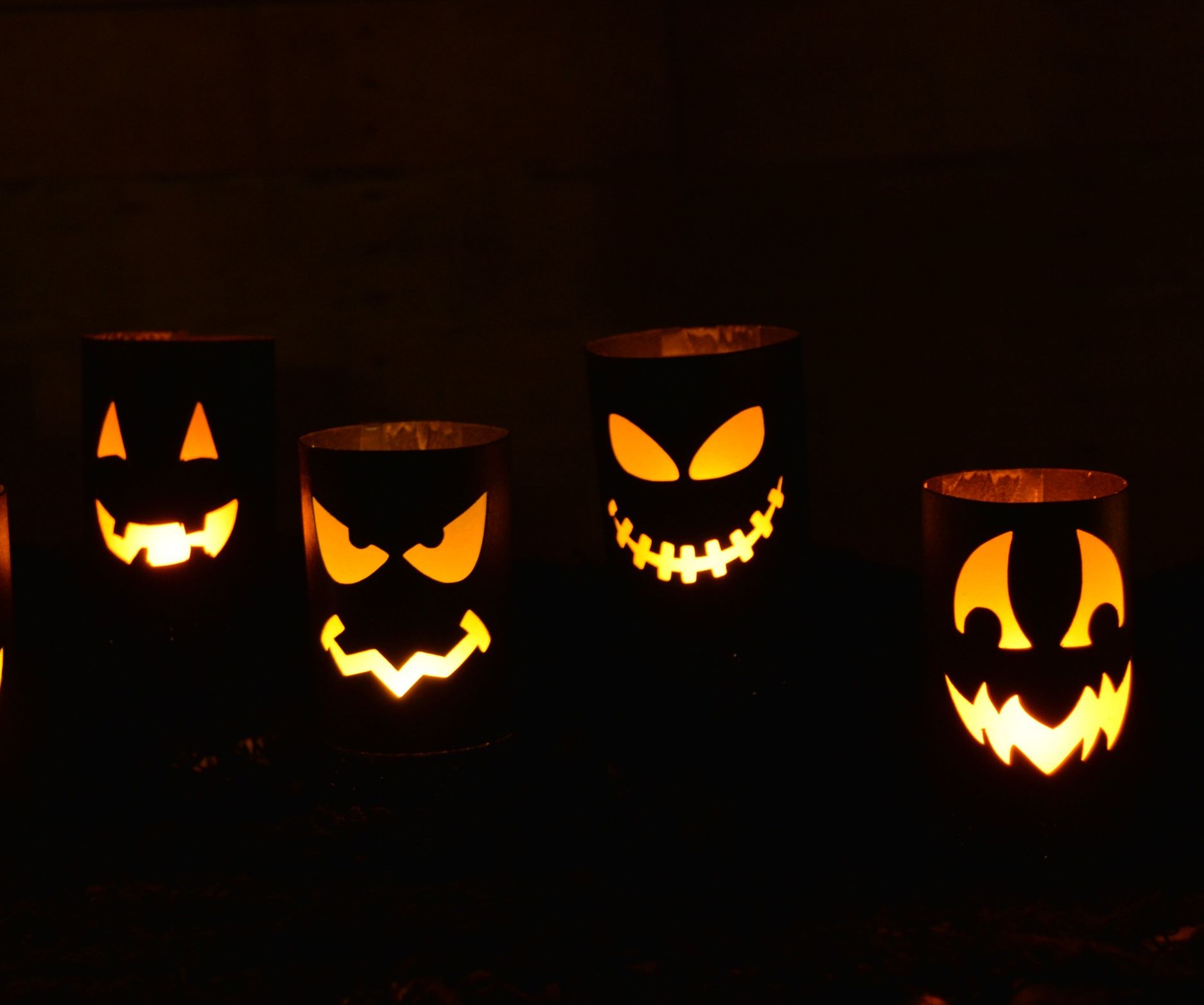 DIY Halloween Luminaries