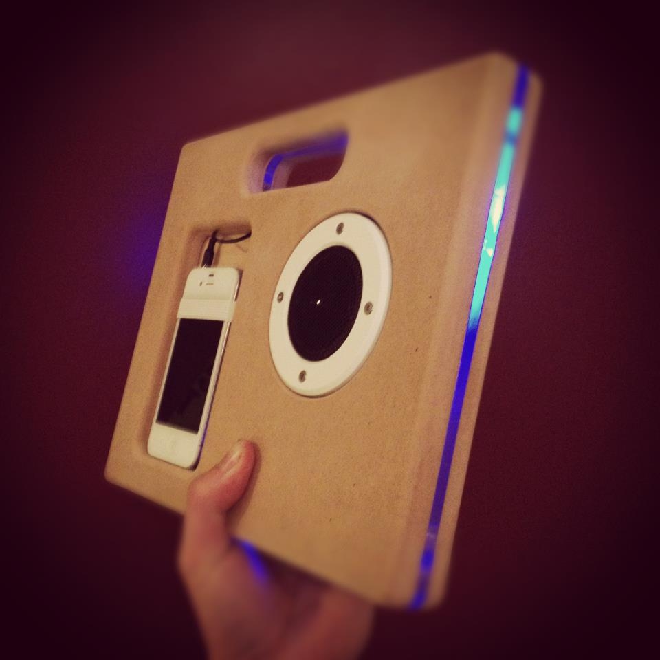iPhone Boombox