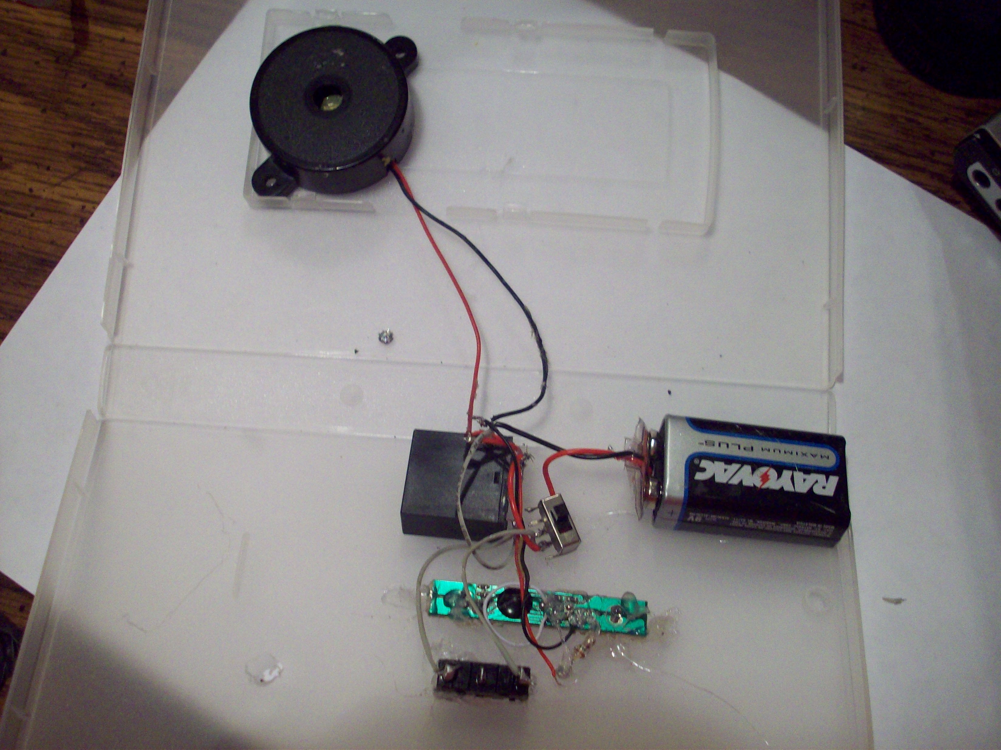 Pressure switch alarm