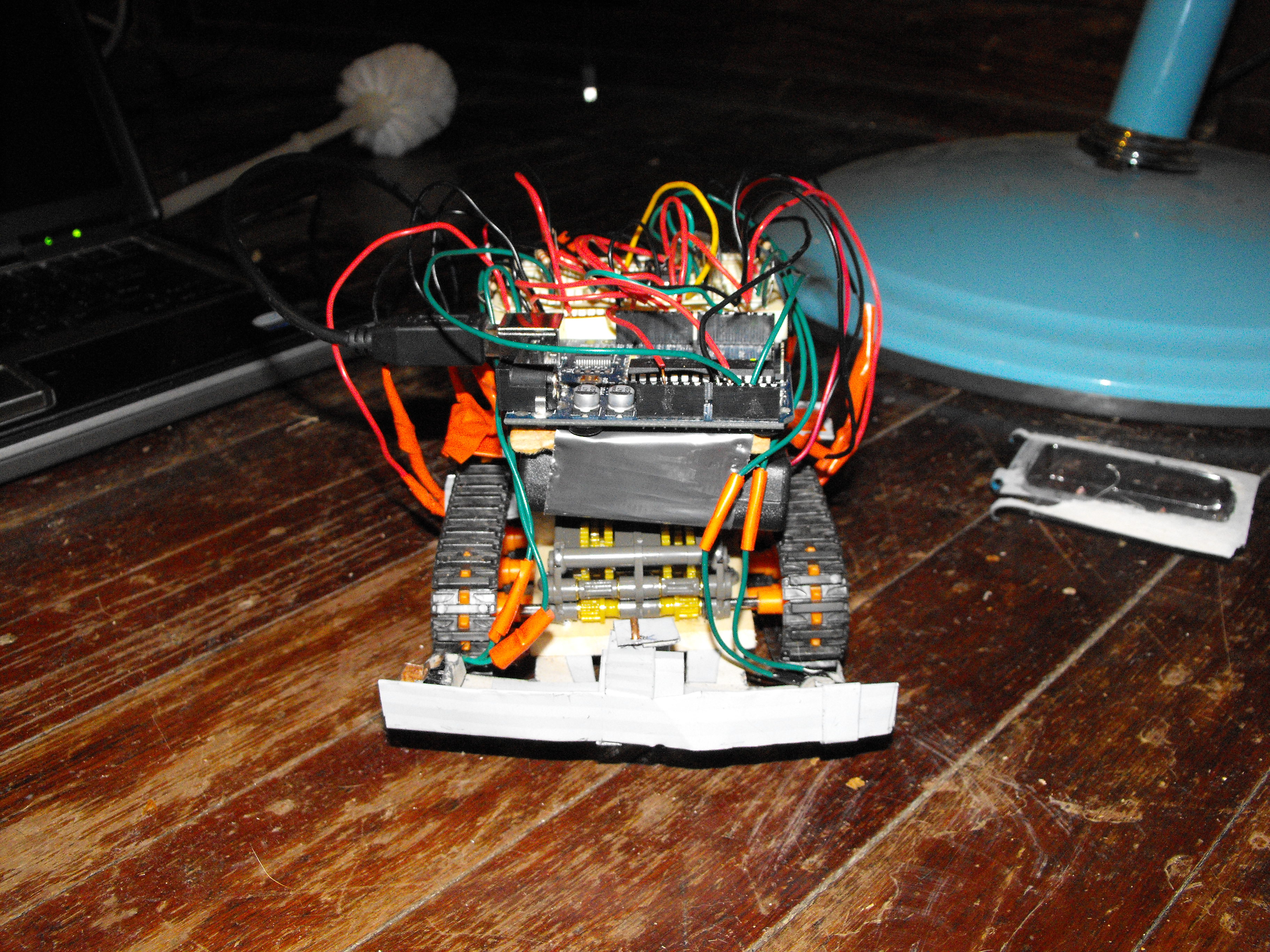 Ard-e: the Robot With an Arduino As a Brain