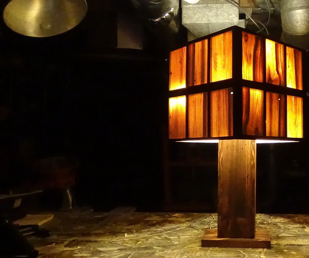 Pallet Lamp