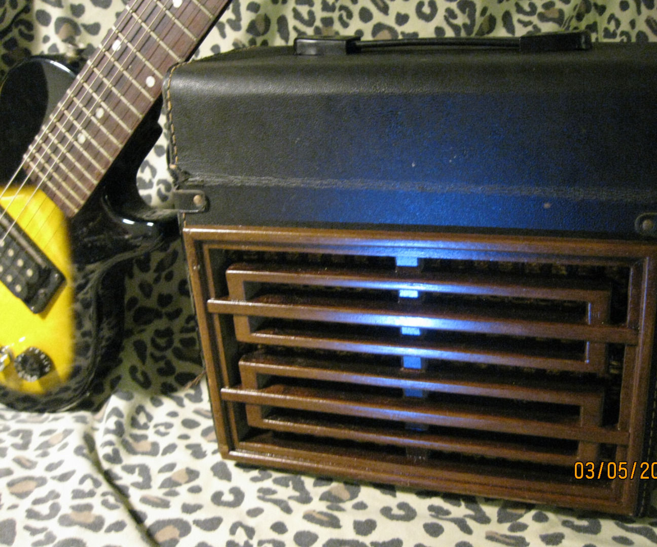 A Fun DIY Amplifier- The Monstrocity- The Organ Donor Project Part 3