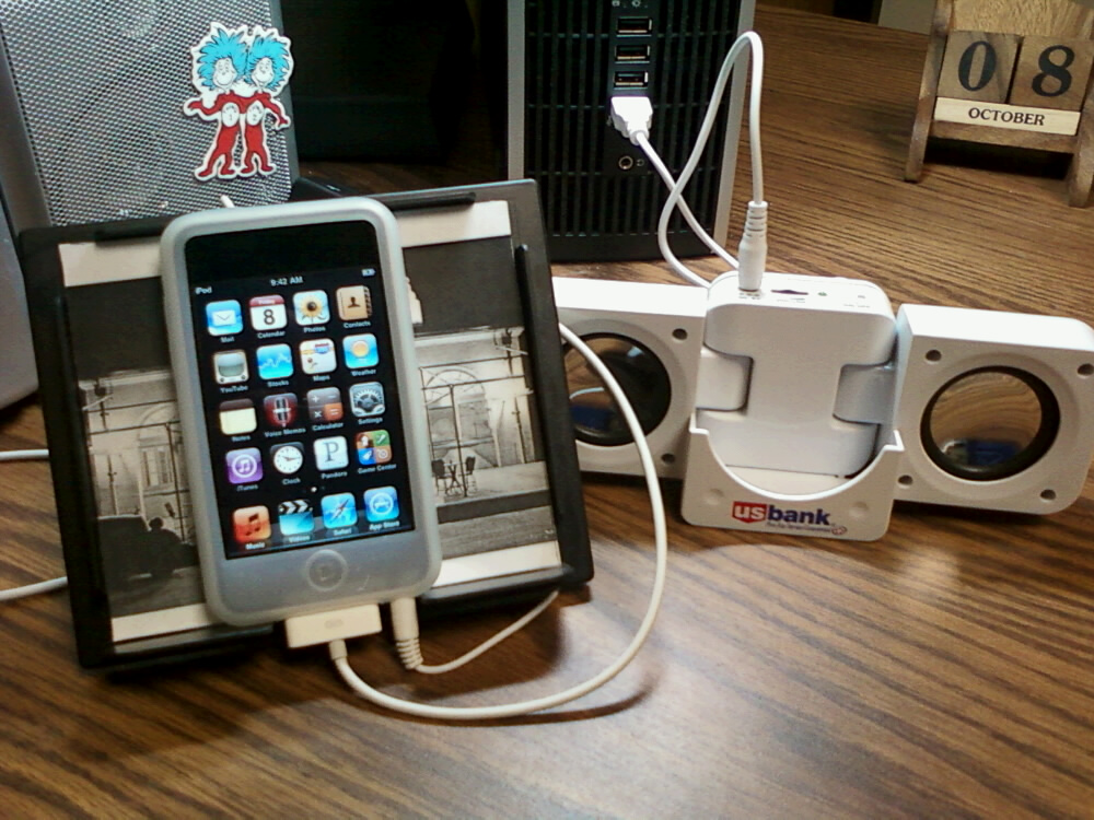 IPod Touch Stand from Desktop Calendar
