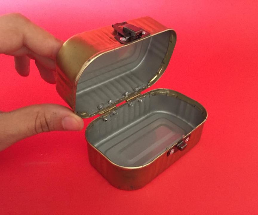 Make a pretty Sardine Can Box