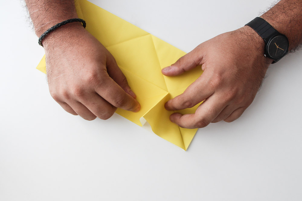 origami-canasta-portalapices-tutorial-diy-como-hacerlo-papel-facil-sencillo-pichon-santo-domingo-clases-15.jpg