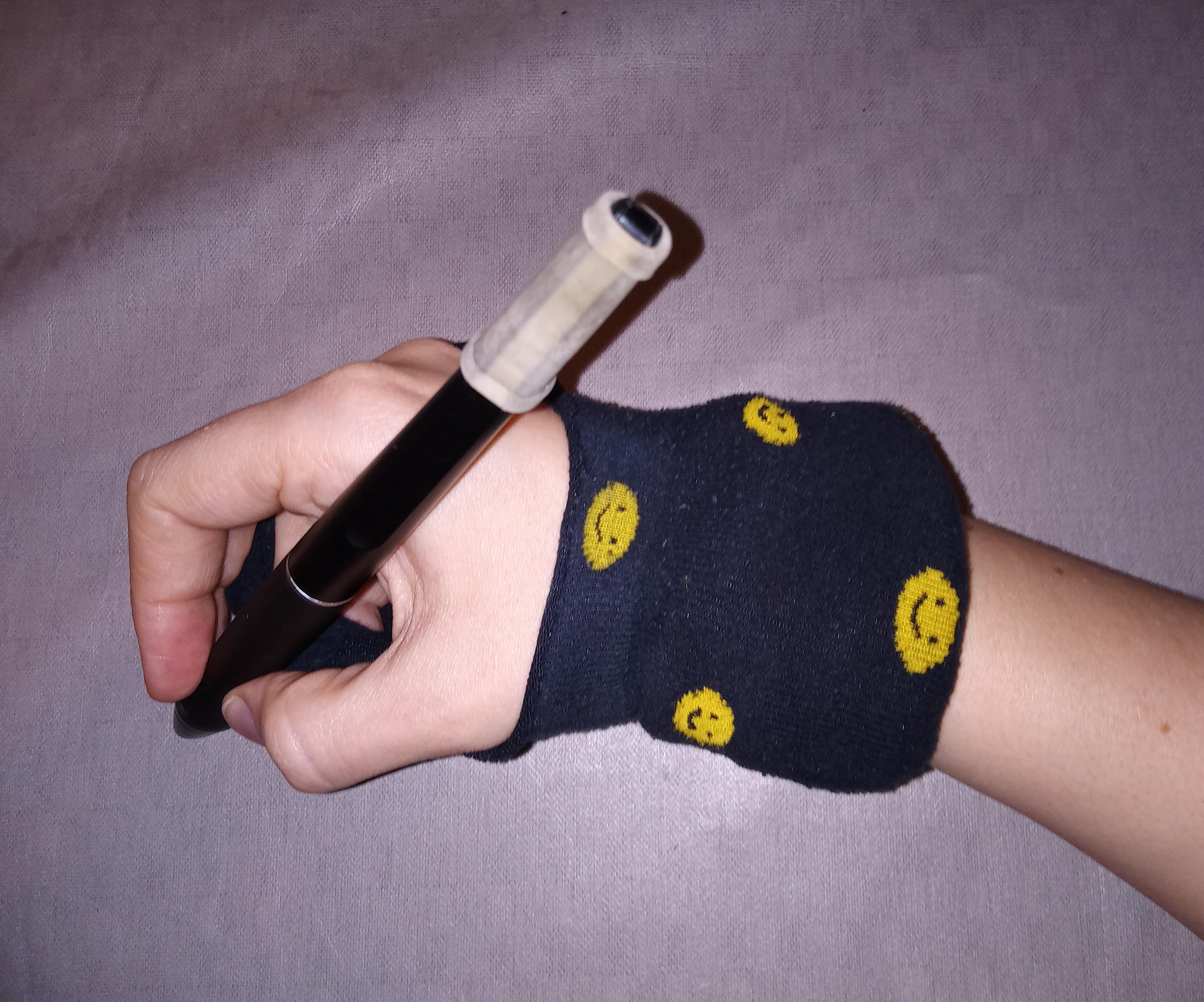 Ultra Comfort Artist Glove, Upcycled Old Sock, Unique Design, Tablet Glove, No Sew, With Wrist Support