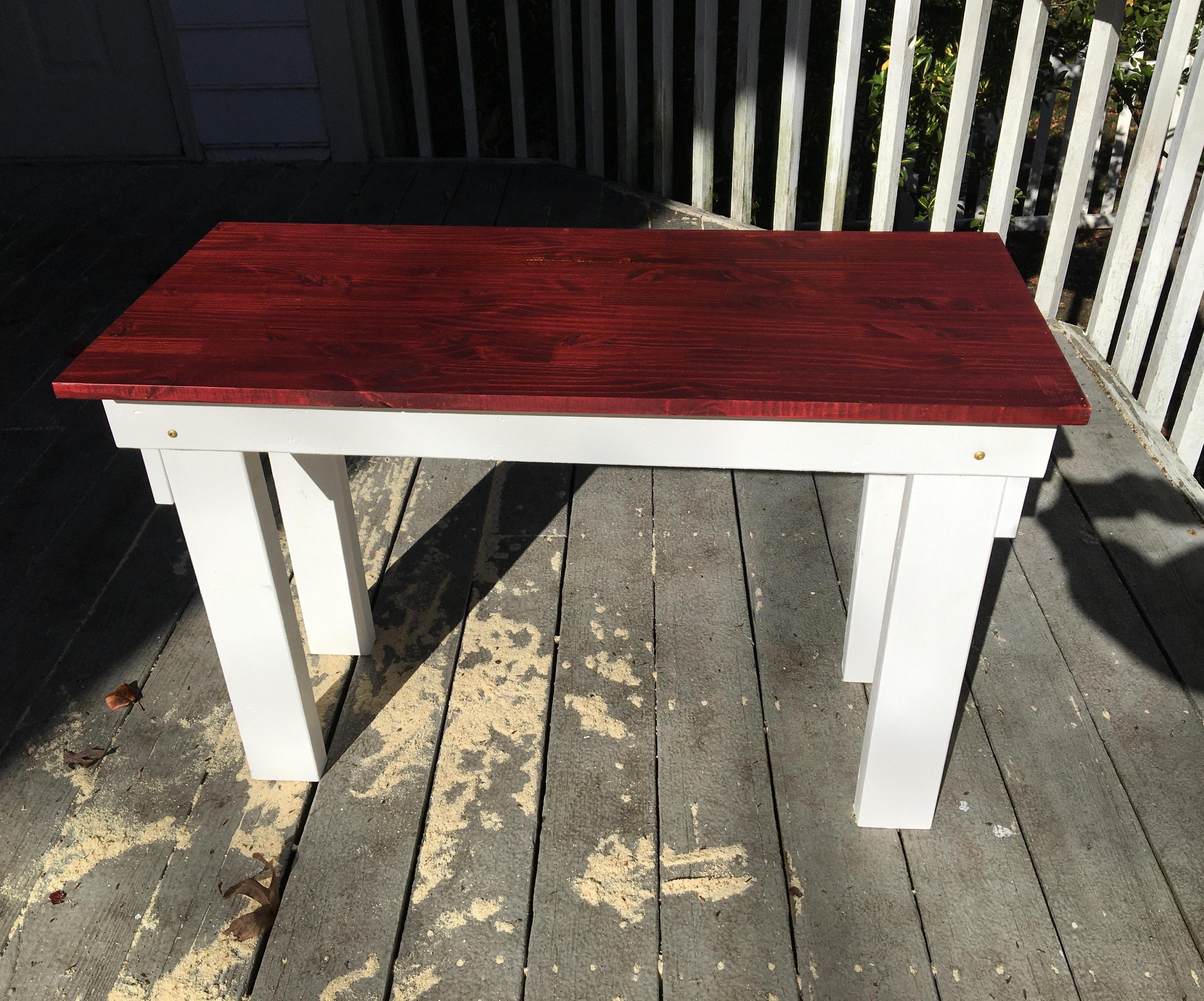 Simple Kid’s Desk