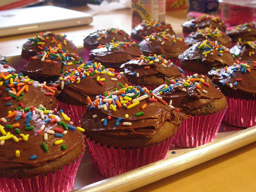 Chocolate Surprise Kiss Cupcake