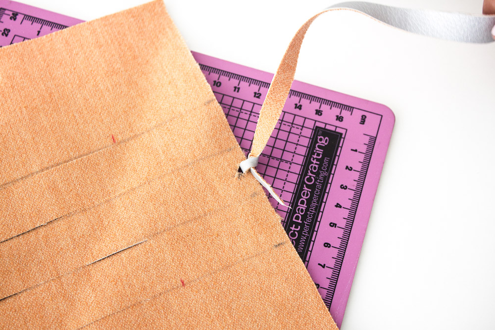 ideas-facil-estuche-cuero-tela-manualidad-diy-clase-escuela-colegio-curso-rie-santo-domingo-rie.com_.do-cursos-clases-8.jpg