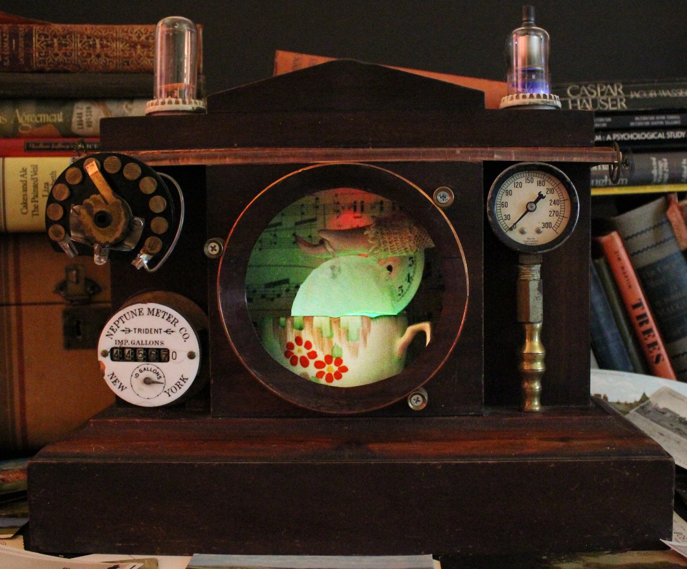 Tea Time USB:  storage contraption
