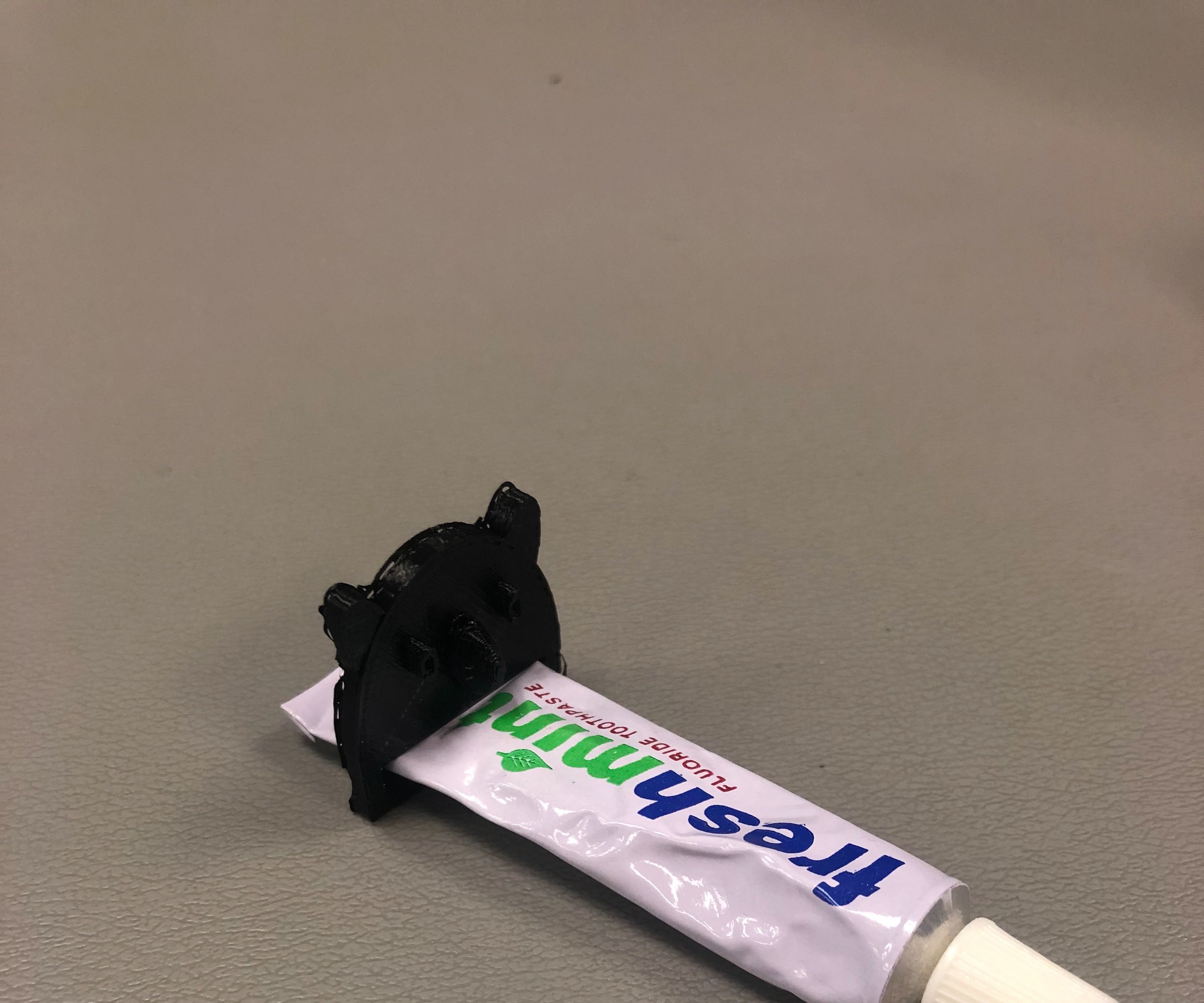 Toothpaste Helper
