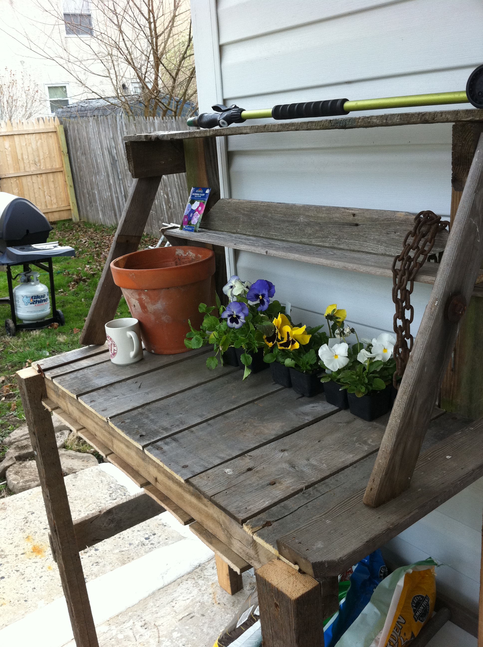 Wooden Pallete Potting Bench