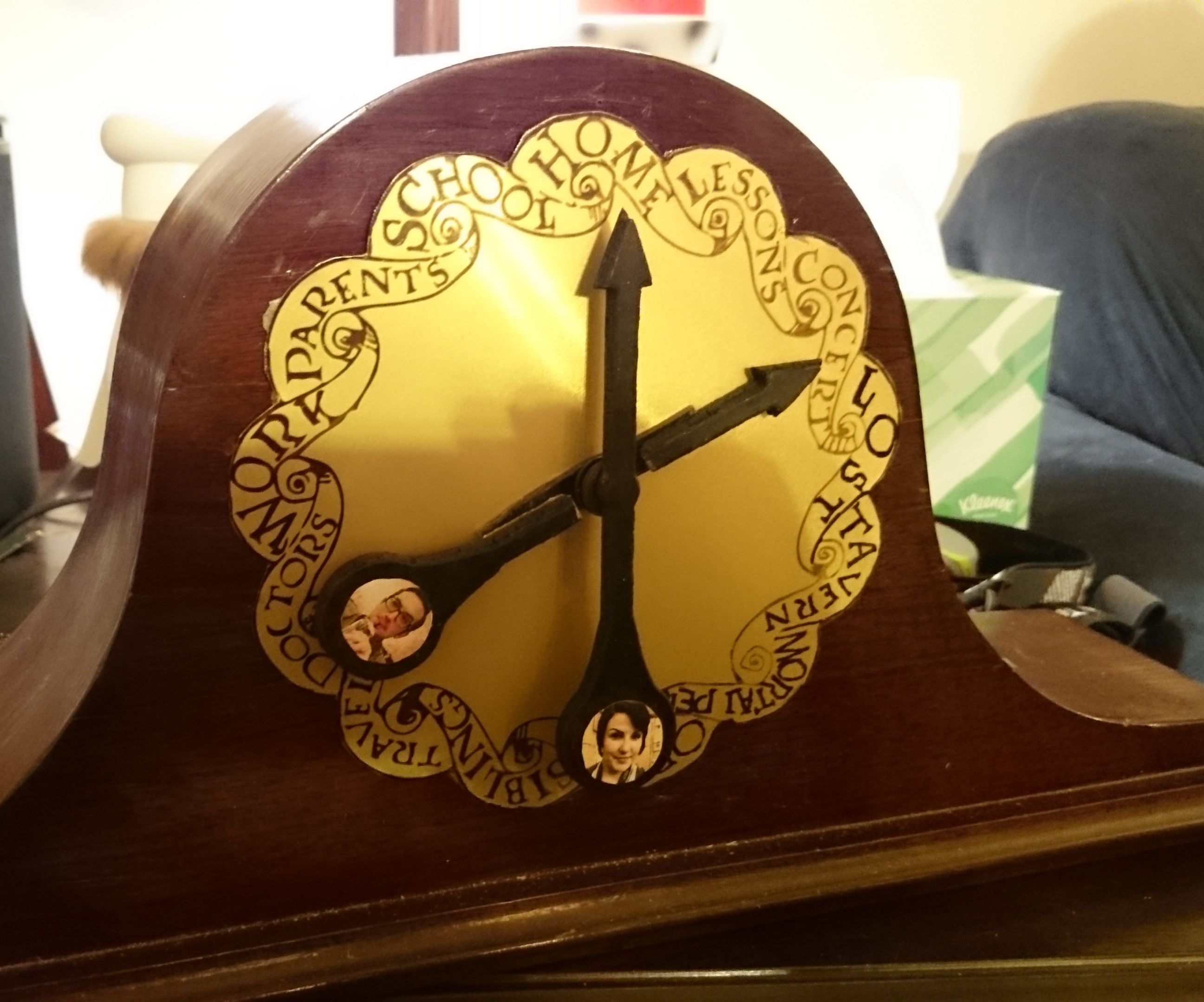 Build your own "Weasley" Location Clock!