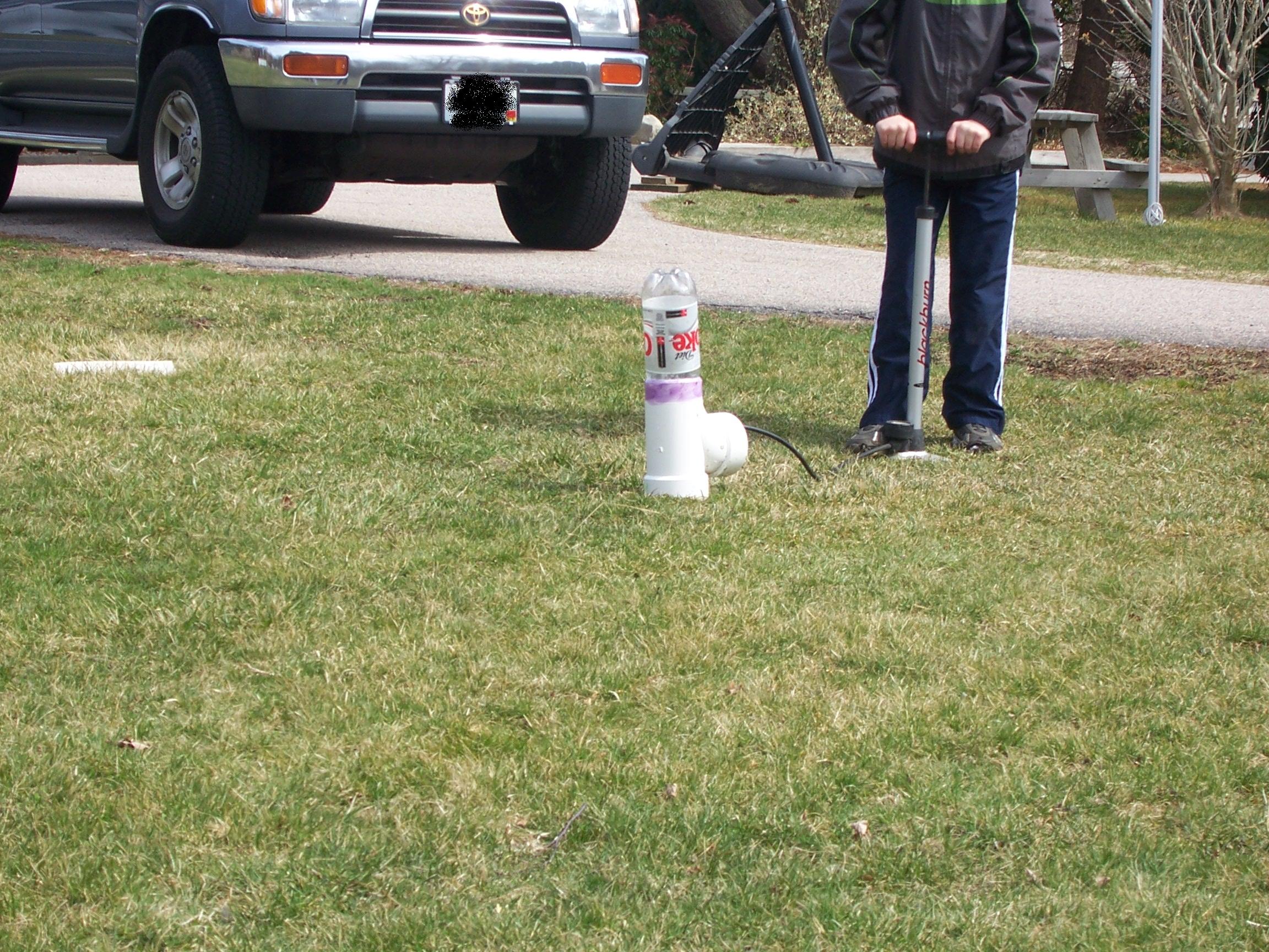 Pretty easy bottle rocket