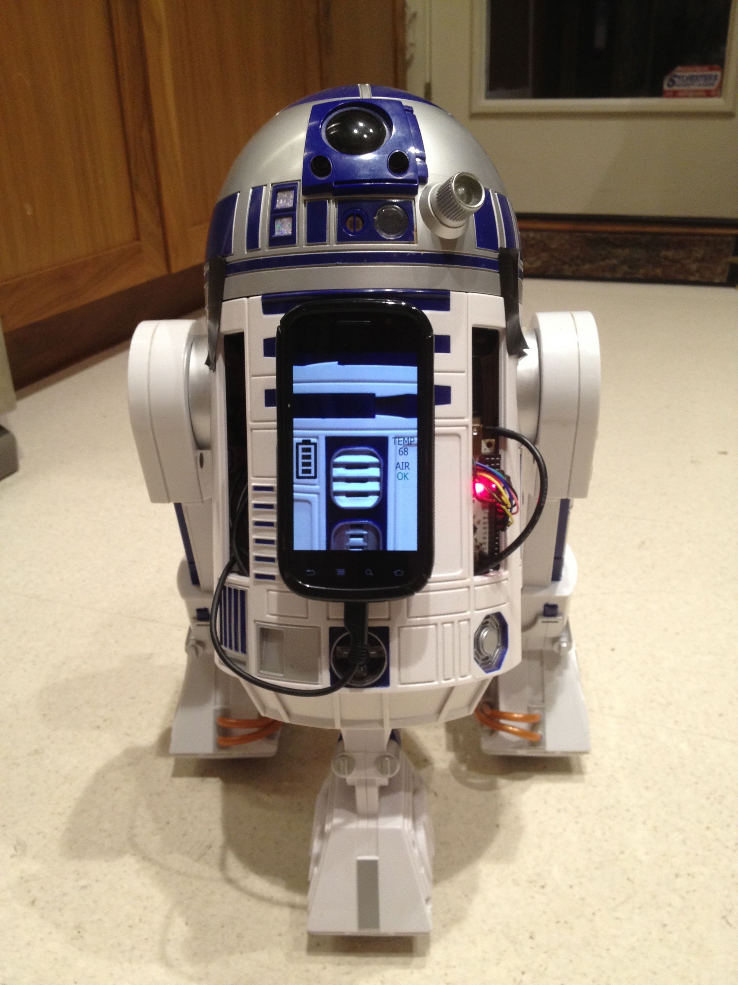 Hack Your Hasbro R2D2 With an IOIO Microcontroller!