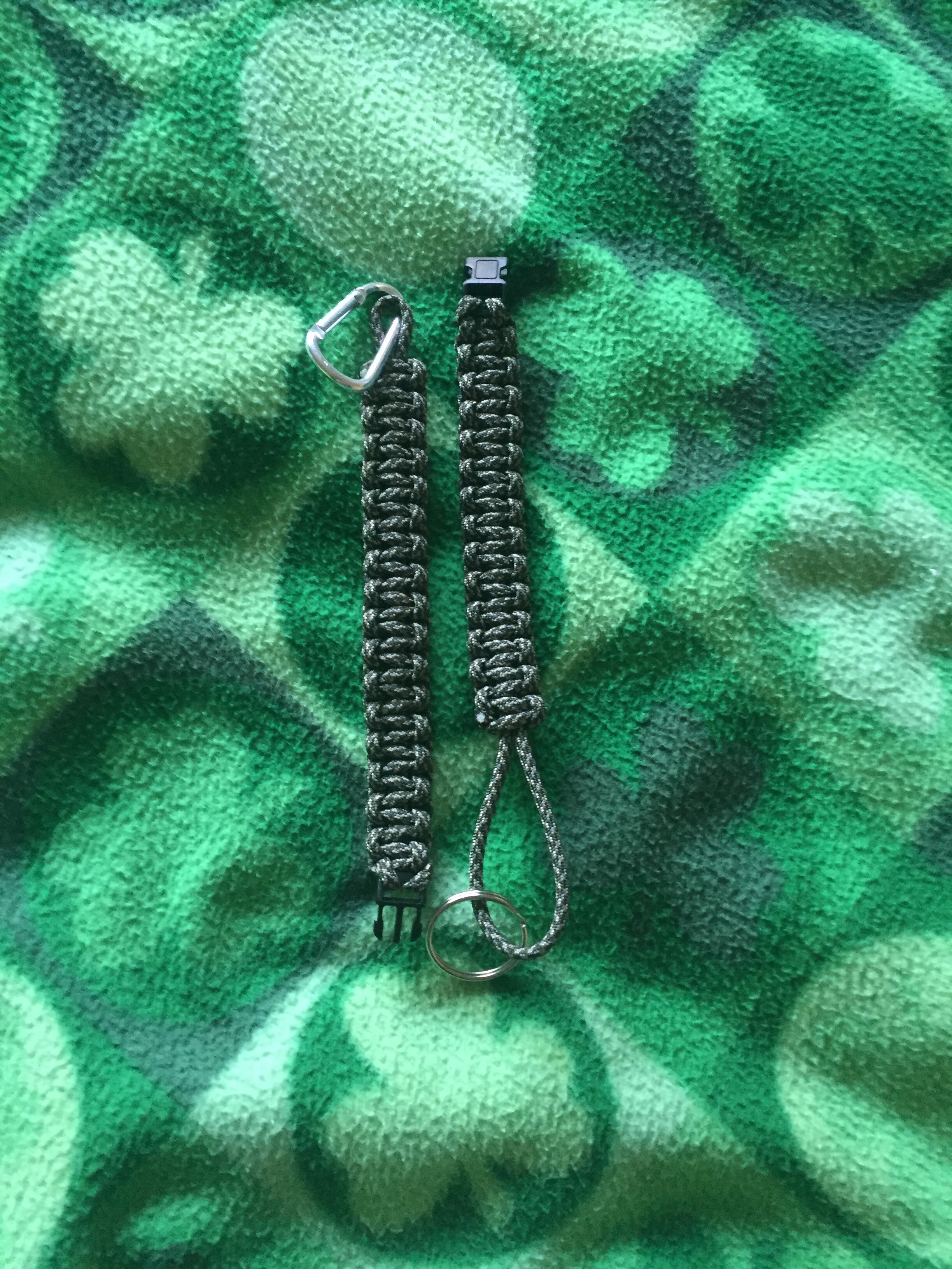 2 Piece Paracord Key Chain