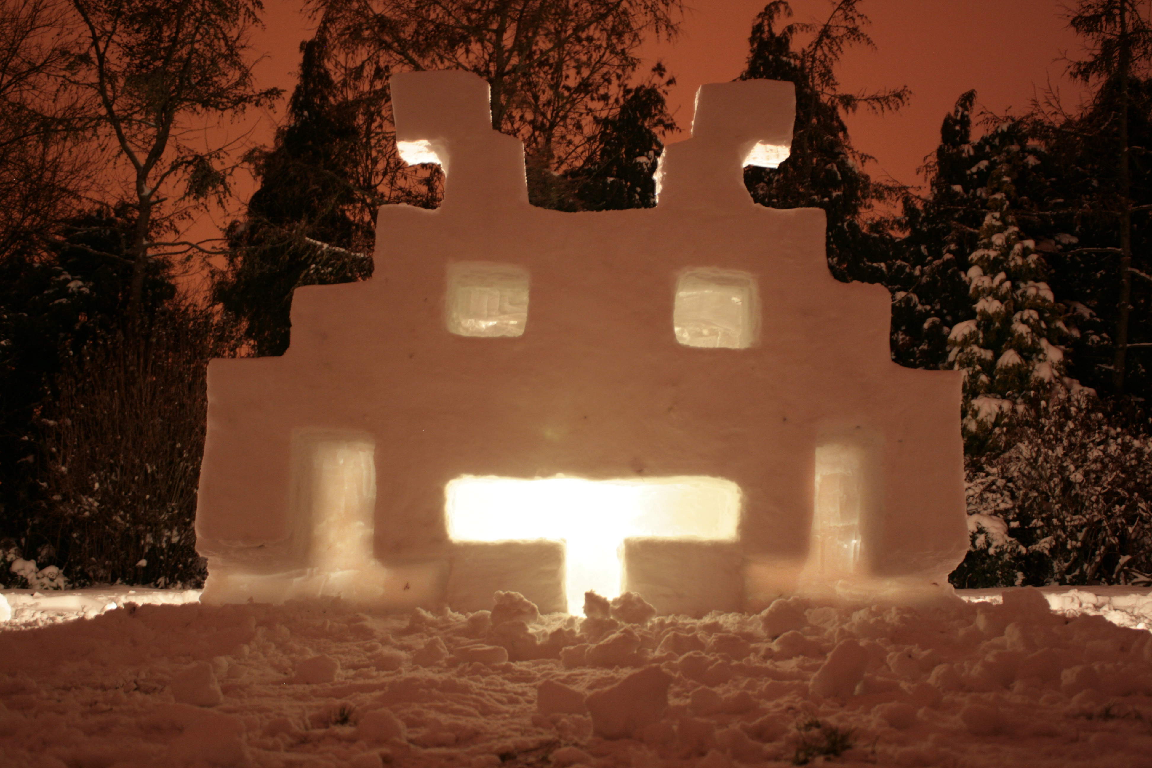 Snow Invader