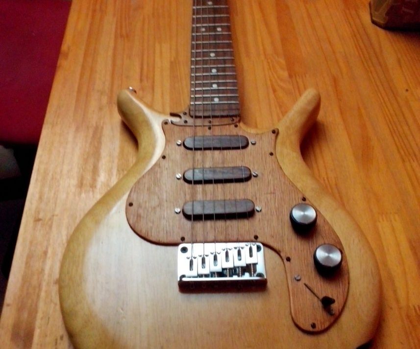Electric Guitar with chopping board 
