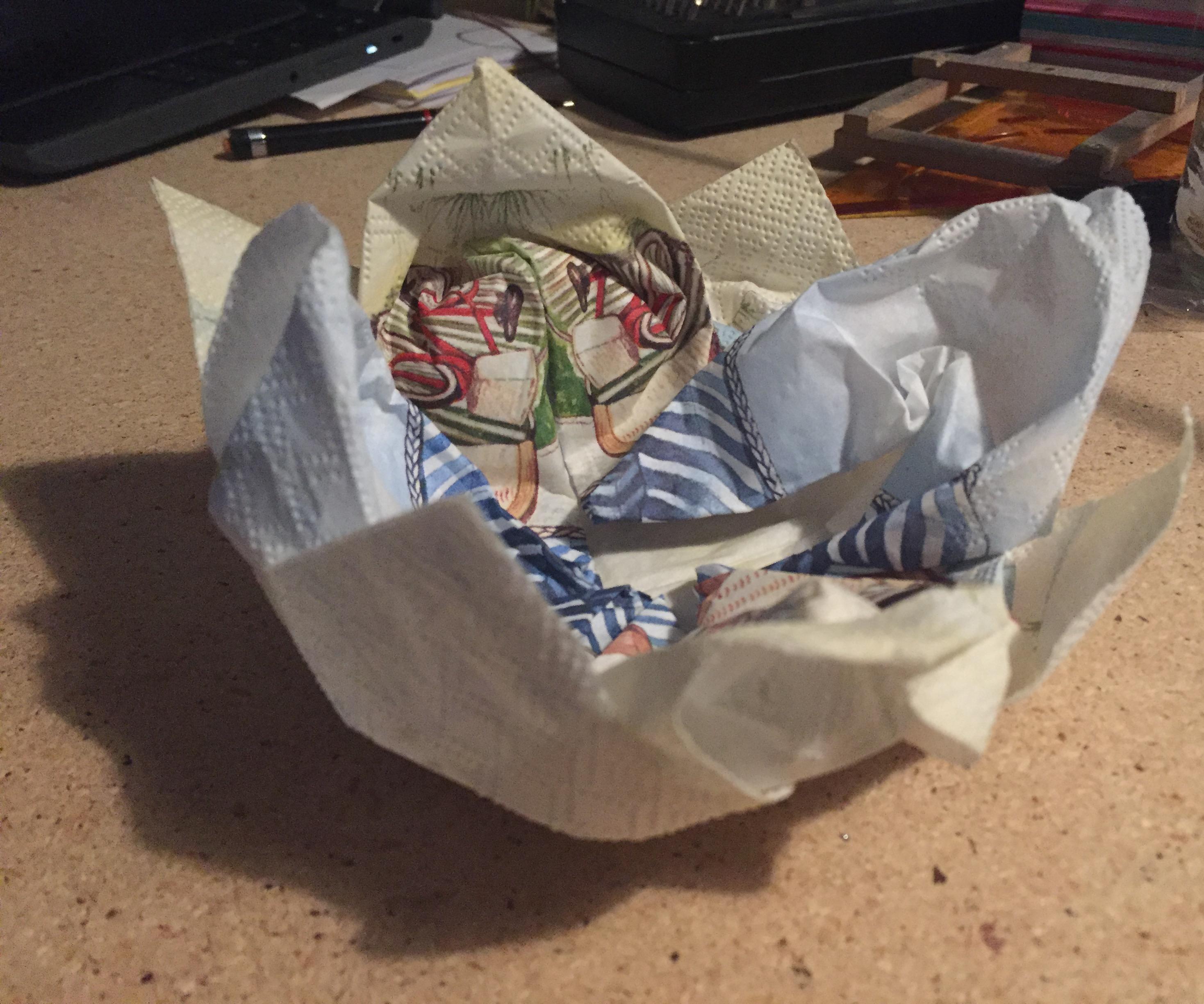 Easy Origami Flower 