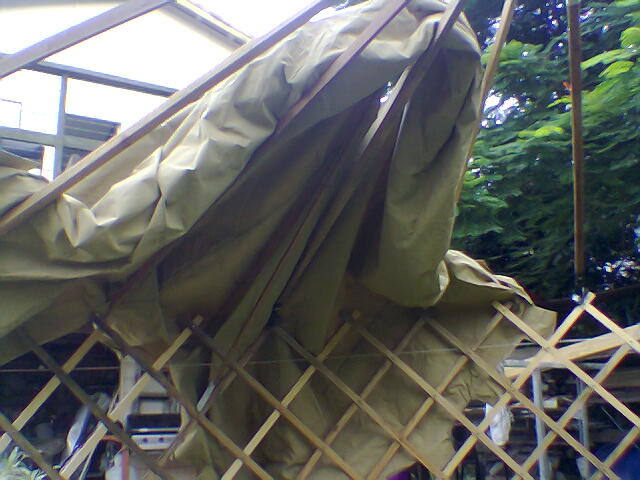 52-result of previous step- note that canvas hole is now nearer to roof hub (thats the aim)- next use pole to bring.jpg