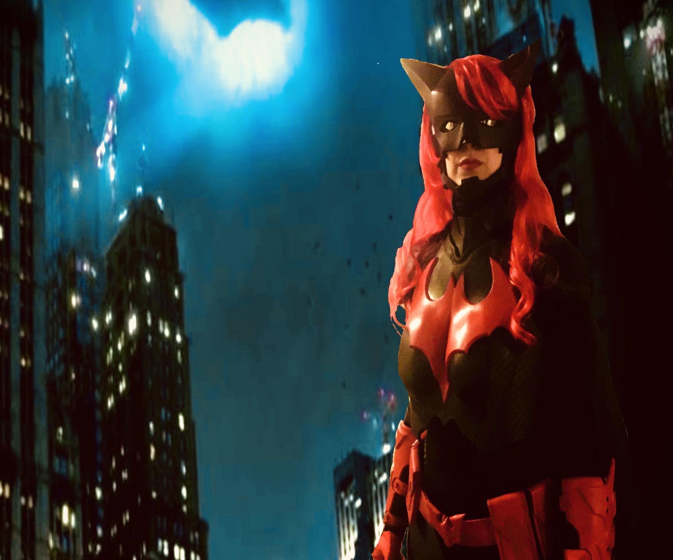 How to Make a DC: "Batwoman" Costume