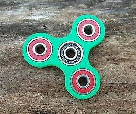 DIY Hand-Spinner for Kids and Adults With ADHD: