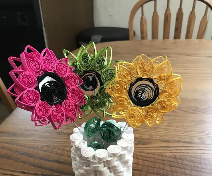 How to Make Flowers in a Vase