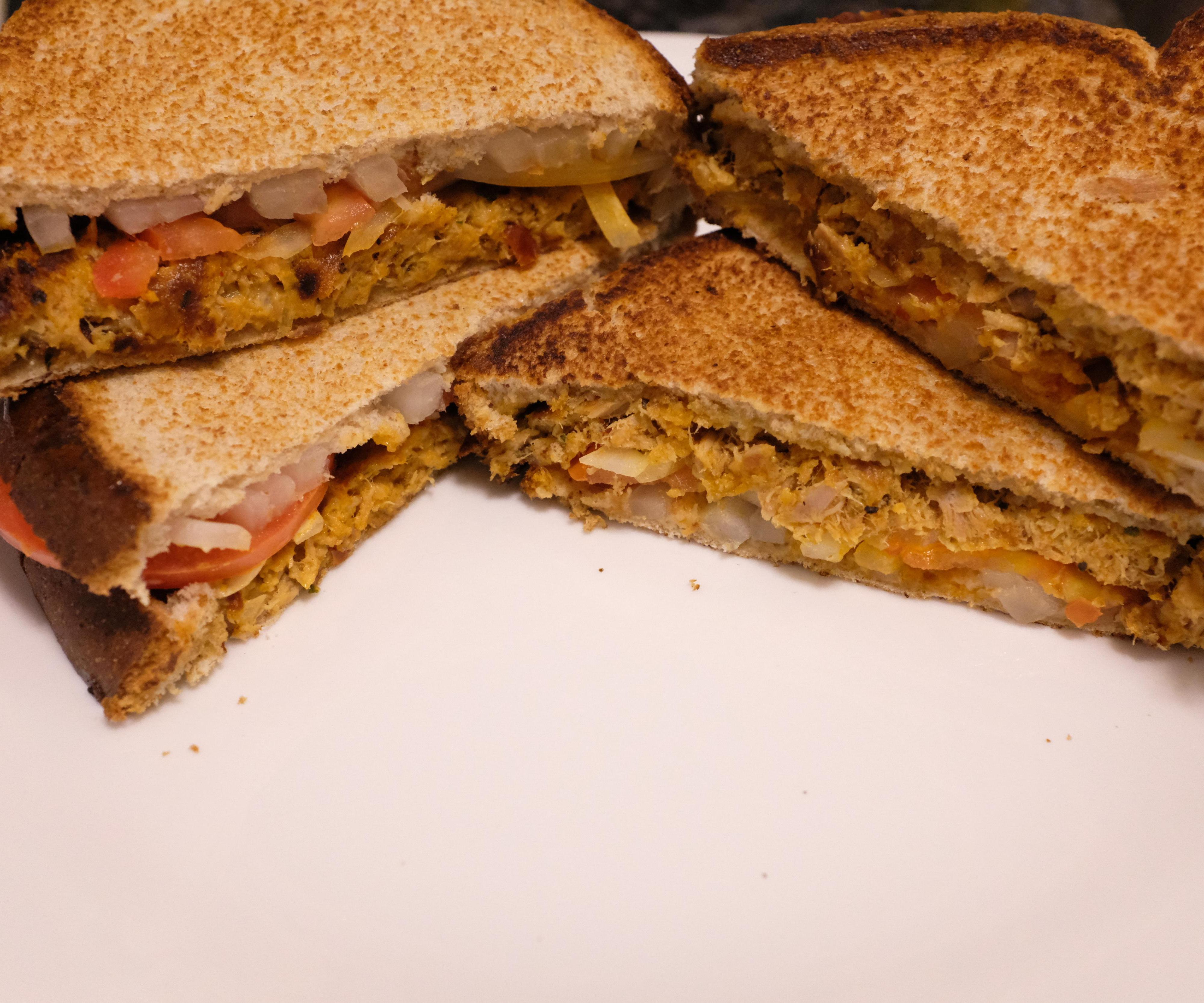 Tuna Smash Sandwich