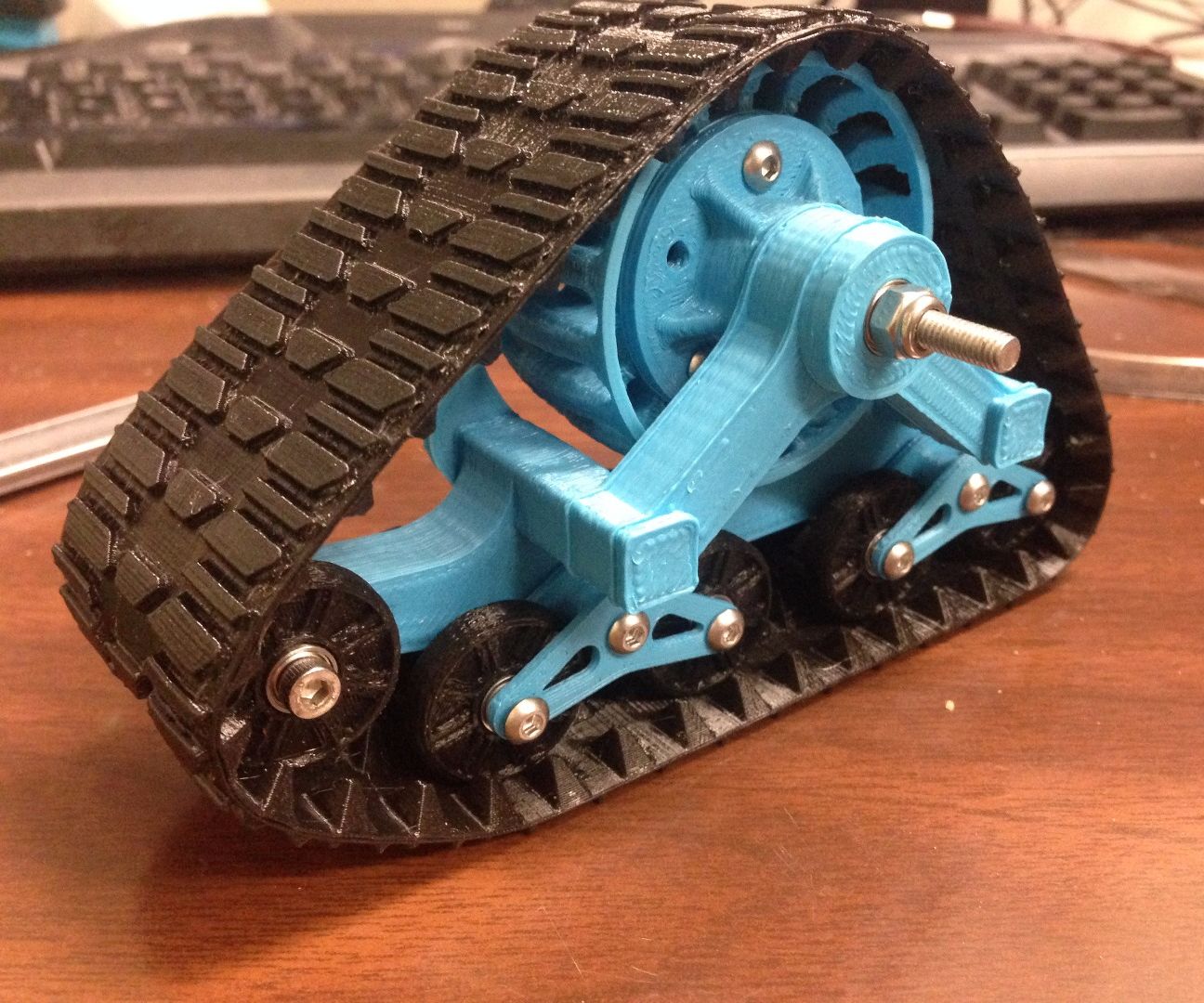 3D Printed MatTracks for RC car in 1/10 scale