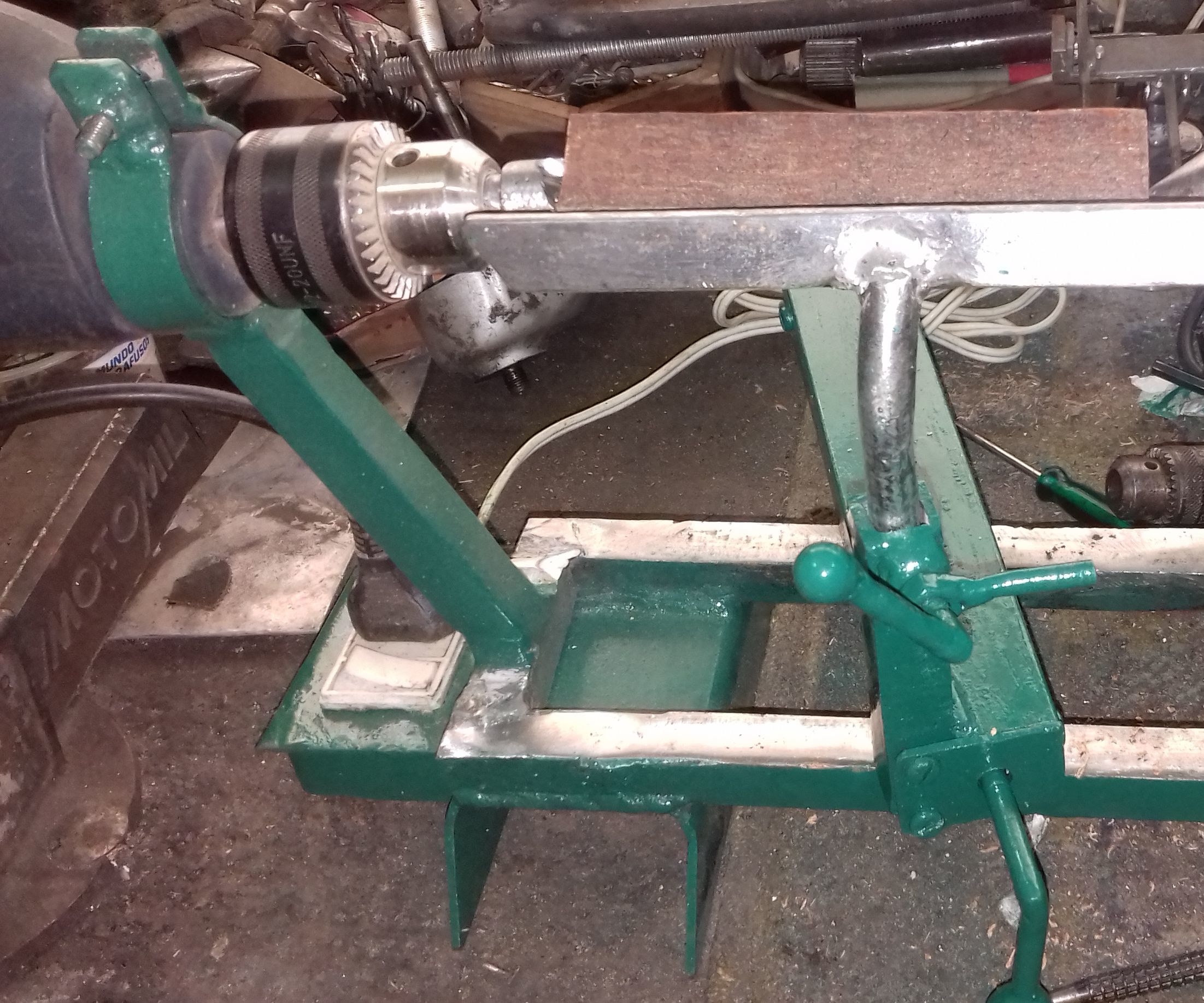 Torno Para Madeira Caseiro - Wood Lathe Homemade