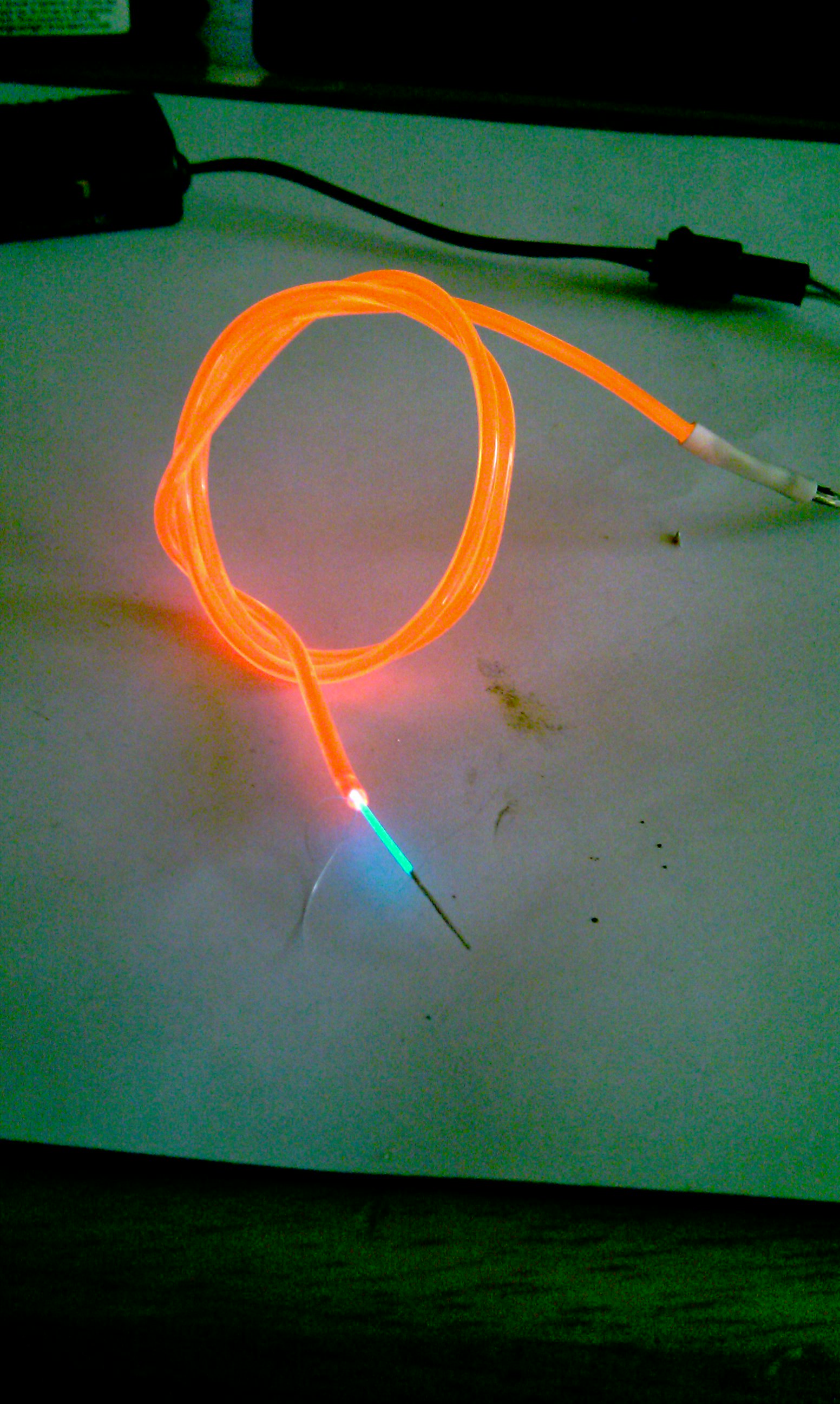 The Full "How To" Manual for EL (Electroluminescent) Wire